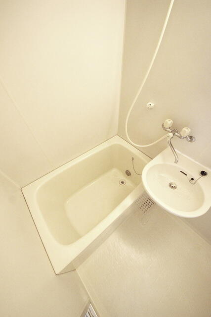 アットホーム 所沢市 上新井４丁目 小手指駅 2階 ２ｄｋ 提供元 株 タウンハウジング 所沢店 所沢市の賃貸アパート