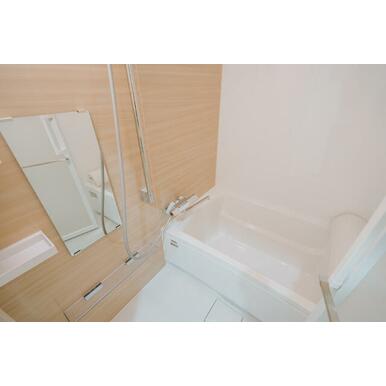 ★浴室乾燥付きのバス