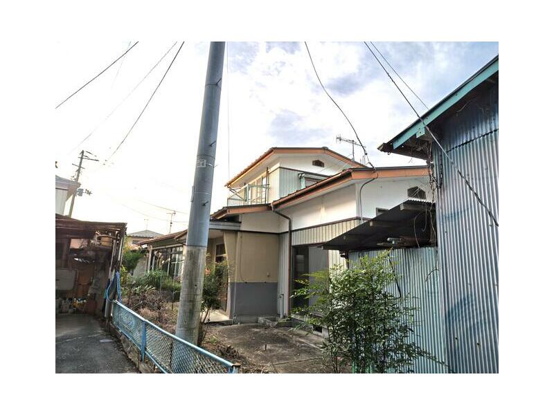 2F 4DK in Kimatsuka Aza Furudate, Misato-cho, Toda-gun, Osaka (Kashimadai Sta.)

2F 4DK 500,000 yen