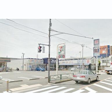 セブンイレブン町田金森南店 距離:596m