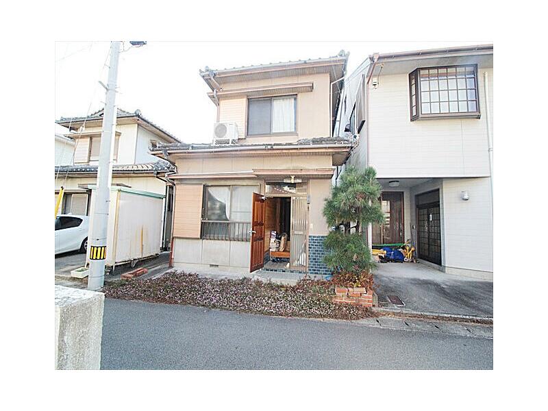 Tokushima City, Minamisuehiro-cho 2-story building 4K