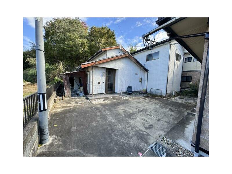 Kakuda-shi, Kakuda Yokokura Aza Kakite 2F 5LDK

2.5 million yen