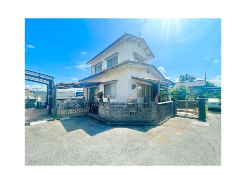 2-chome, Koshaoji-cho, Imabari-shi, Imabari (Imabari station) 2F 3DK

3.3 million yen