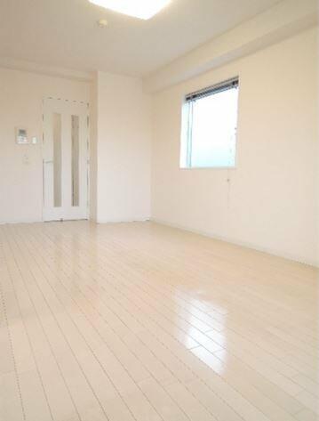 アットホーム ｙｓ ｃｏｕｒｔ３３ 5階 １ｌｄｋ 提供元 ルームハント新横浜店 株 レジデンシャルゴールド 横浜市都筑区の賃貸マンション