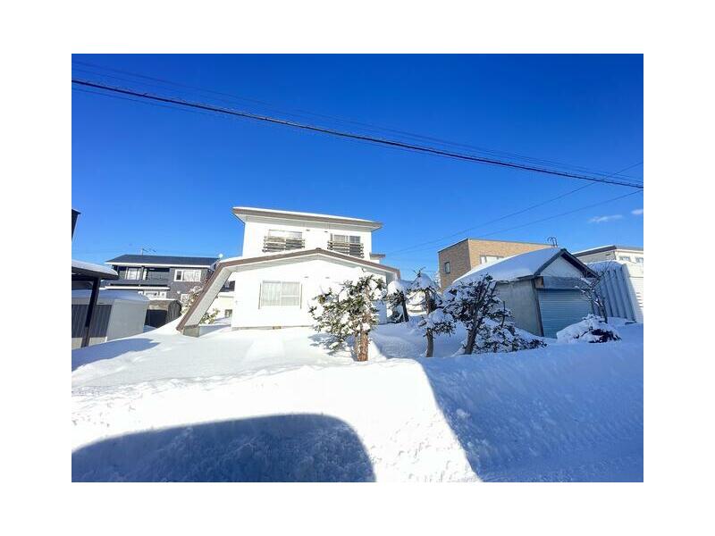 Iwamizawa City, Midorigaoka 3-chome 2-story 4SLDK