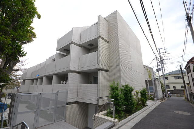 アットホーム 世田谷区 北沢3丁目 下北沢駅 1階 1k 提供元 お部屋探しcafeヘヤギメ 下北沢店 株 s fit 世田谷区 の賃貸マンション アットホーム 世田谷区 北沢3丁目 下北沢駅 1階 1k 提供元 お部屋探しcafeヘヤギメ 下北沢店 株 s fit 世田谷区 の賃貸マンション