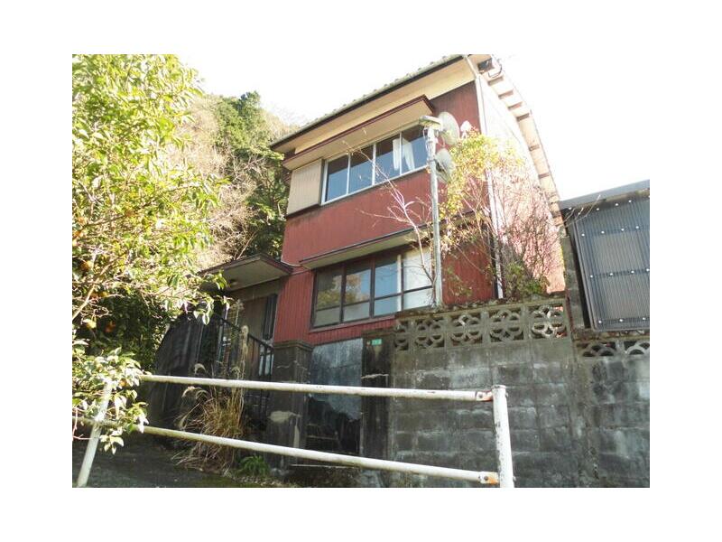 Yahatahigashi Ward, Kitakyushu City, Toyomachi (Yahata Station) 2-story 4DK