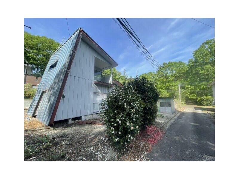 Terako, Nasushiobara-shi, Kanagawa (Kuroiso Sta.) 2F 1DK

1,400,000 yen