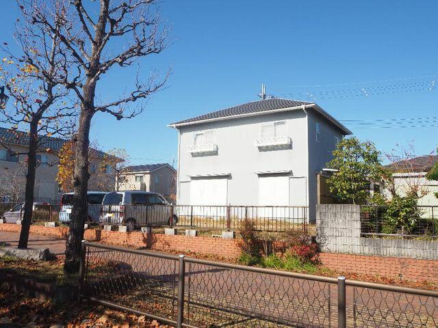 アットホーム 三田市 富士が丘2丁目 フラワータウン駅 2階建 4ldk 三田市の中古一戸建て 提供元 東急リバブル 株 三田ウッディタウンセンター 一軒家 家の購入 アットホーム 三田市 富士が丘2丁目 フラワータウン駅 2階建 4ldk 三田市の中古一戸建て 提供元 東急リバブル 株 三田ウッディタウンセンター 一軒家 家の購入