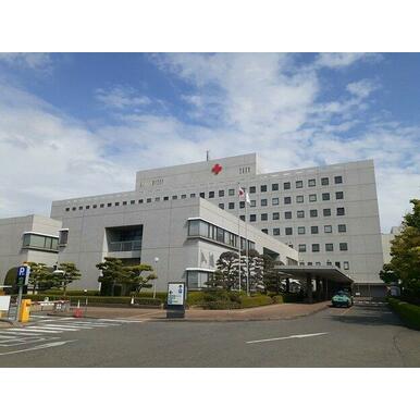 日本赤十字病院まで1200m