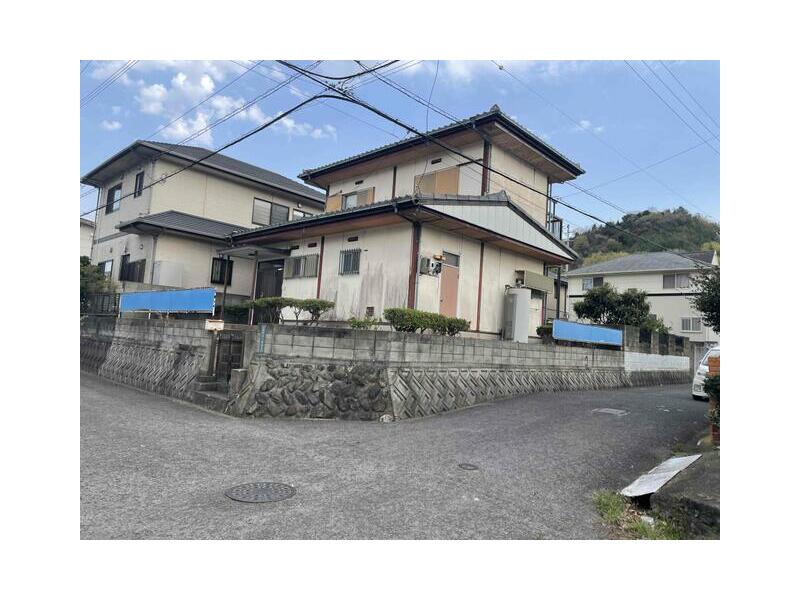 Fuchu-cho, Sakaide-shi (Sanuki Fuchu station) 2F 3DK

1,500,000 yen