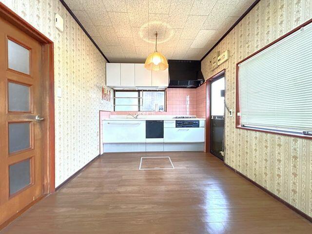 Fujita, Minami-ku, Okayama City (near Bizen-Nishiichi Station) 2-story building, 4DK &mdash; photo 2