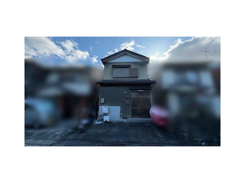 Inazawa City, Heiwa-cho Kamimaenami (Katsuhata Station) 2-story 2LDK