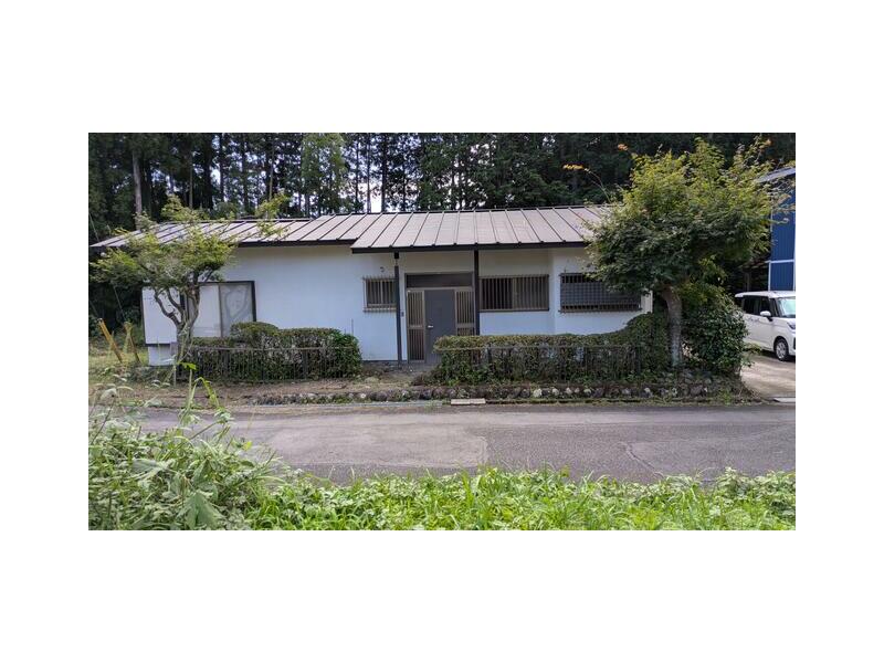 Nikko-shi, Nikko （Kosakoshi station） Single story house 3K

3.8 million yen