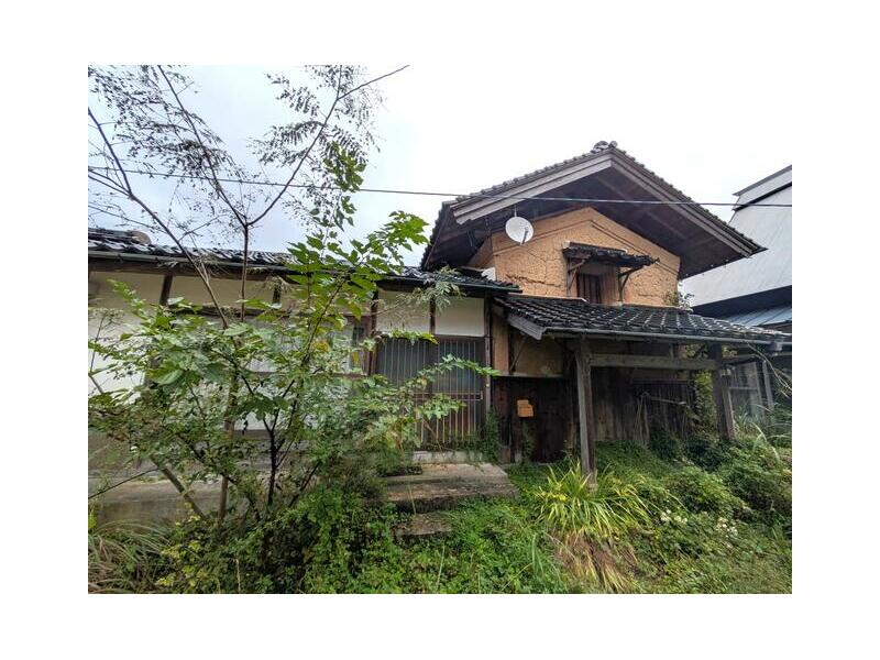 Toyoei, Nichinan-cho, Hino-gun, Hino 4DK

700,000 yen