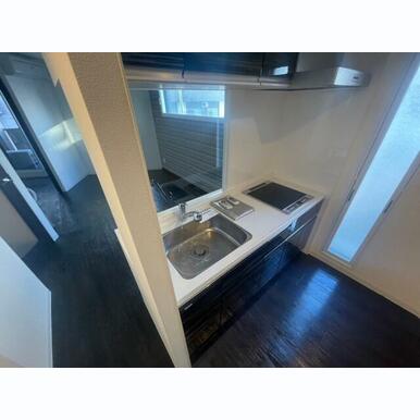 2口システムキッチンなので、すぐお料理に使えます!