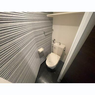 トイレです。ウォシュレット付を探している方、おすすめです。