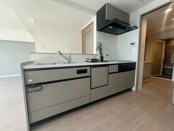 中島 news_8_pc.jpg