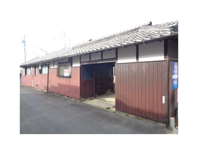 Suzuka City, Wakamatsu Kita 2-chome (Ise Wakamatsu Station) Single-story building 5DK