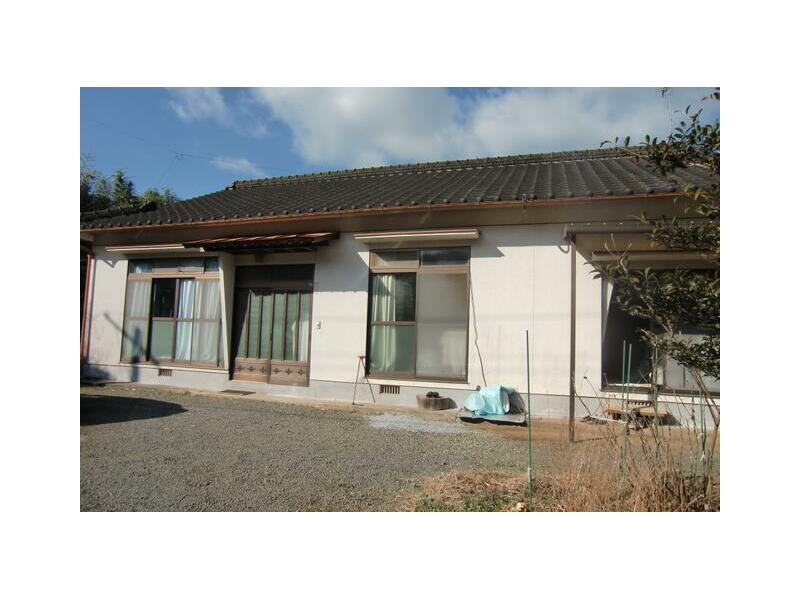 Bungo-Ono City, Mie Town Uchida (Mie Town Station) Single-story building 5DK