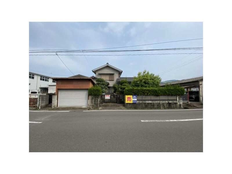 Nishinihon City, Kamihiranocho 1-chome (Nishinihon Station) 2-story building, 6LDK