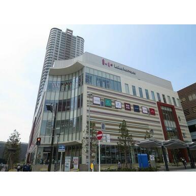 ららテラス武蔵小杉 距離：1,960m