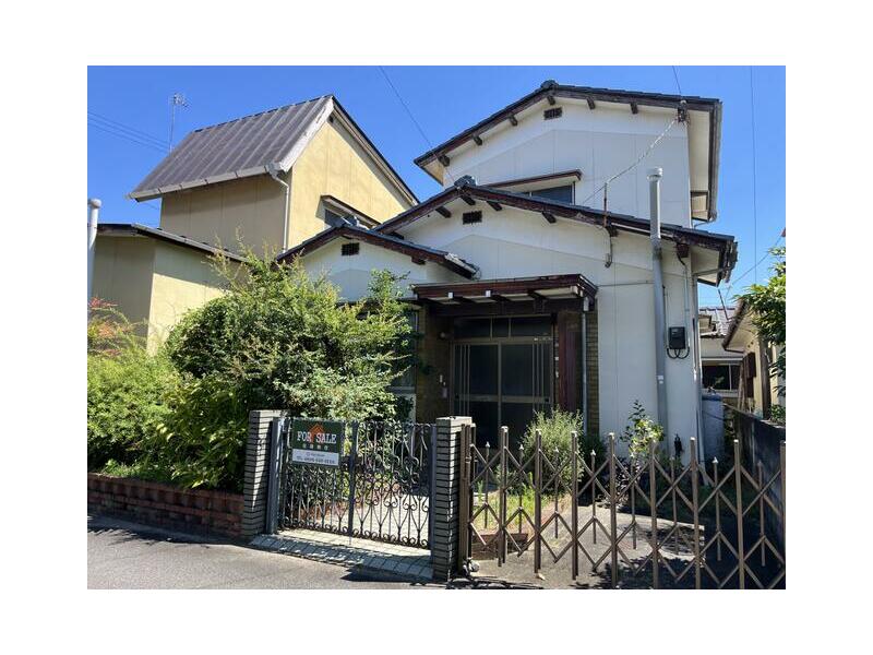 2F 5DK in Taisanji-cho, Matsuyama-city (Iyo Wake Sta.)

2.5 million yen