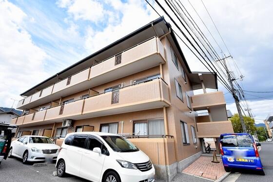 アットホーム 広島市安佐南区 中筋1丁目 中筋駅 1階 3ldk 提供元 株 大和興産 中筋駅前店 広島 市安佐南区の賃貸マンション アットホーム 広島市安佐南区 中筋1丁目 中筋駅 1階 3ldk 提供元 株 大和興産 中筋駅前店 広島 市安佐南区の賃貸マンション