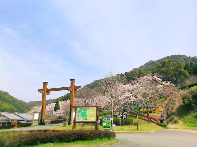 アットホーム 玉名郡南関町 大字関外目 2階建 ５ｄｋ 玉名郡南関町の中古一戸建て 提供元 有 セピア不動産 一軒家 家の購入