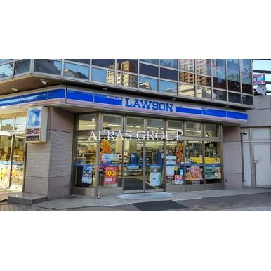 ローソングラントーレ橋本店 距離:328m
