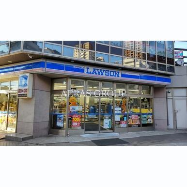 ローソングラントーレ橋本店 距離:328m