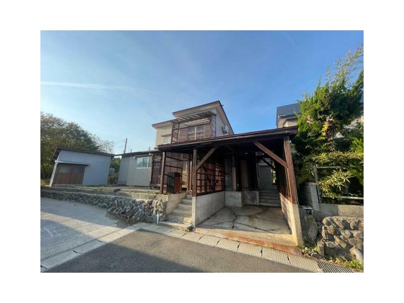 Mutsu City, Yamada Town (Ominato Station) 2-story building 7DK