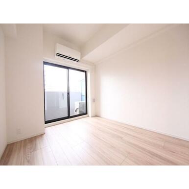 洋室7.0帖 クローゼット付(収納充実してます)