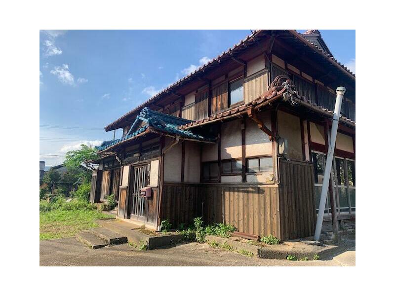 Muraki, Maibara-shi (Omi Nagaoka Sta.) 2F 9K

3.2 million yen