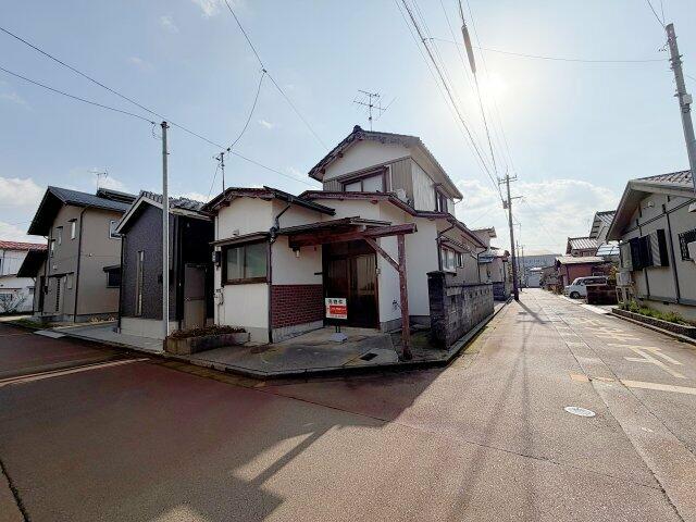 Komatsu City, Maruuchi-cho Ote (Komatsu Station) 2-story 4K