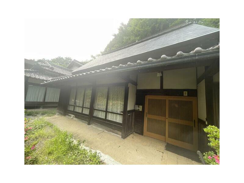 Sakurai City, Oaza Takikura 2-story 8DK