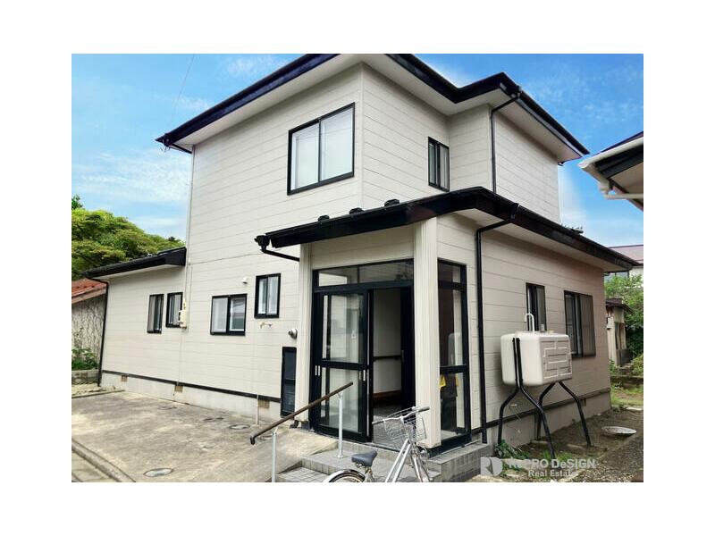 21-minute walk from JR Uetsu Main Line "Ugo Ushijima" Station