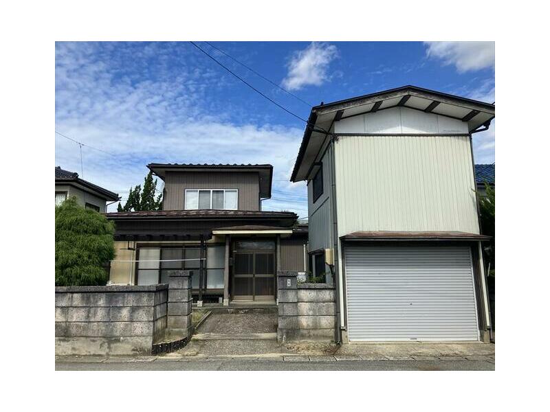 Tsuruoka City Bunencho 2-story 5DK