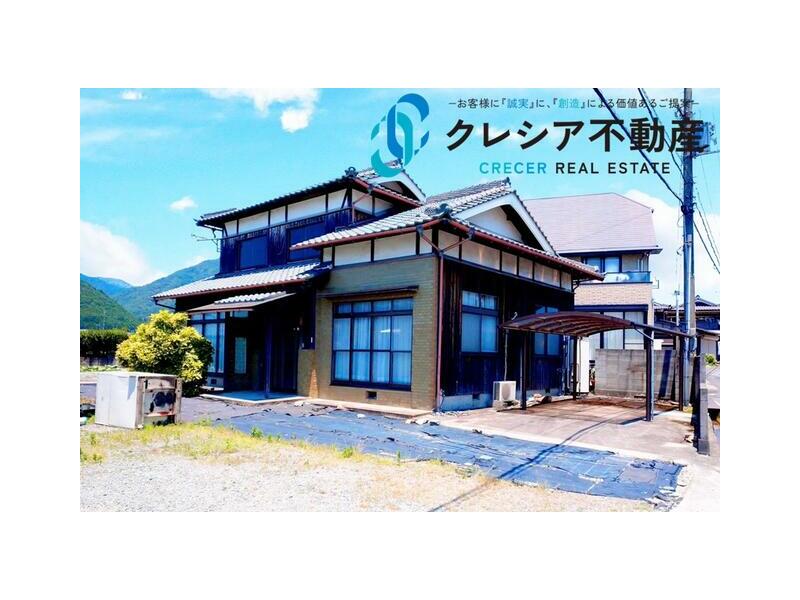 Misa, Ichikawa-cho, Kanzaki-gun (Tsurui Sta.) 2F 4LDK

980,000 yen