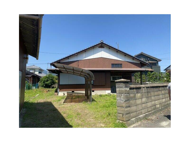 Saijo-city Kuniyasu (Iyo Miyoshi Sta.) 2F 5DK

5,000,000 yen