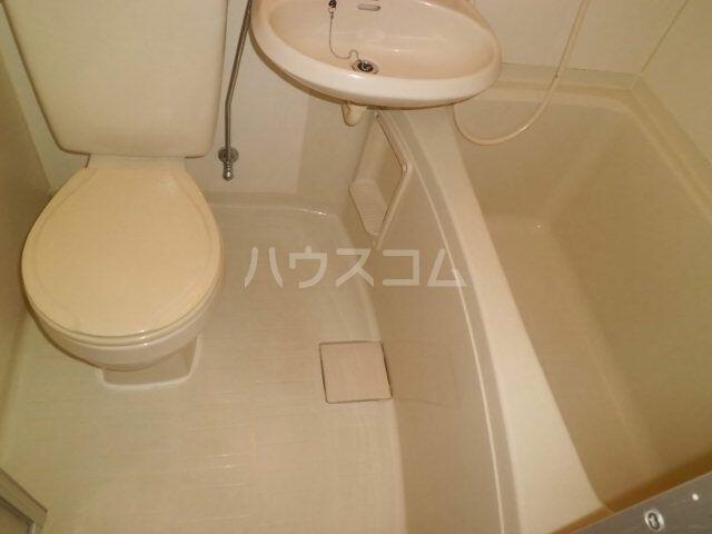 アットホーム リバティーハウス 05020 1k 提供元 ハウスコム 株 小岩店 江戸川区の賃貸マンション アットホーム リバティーハウス 05020 1k 提供元 ハウスコム 株 小岩店 江戸川区の賃貸マンション