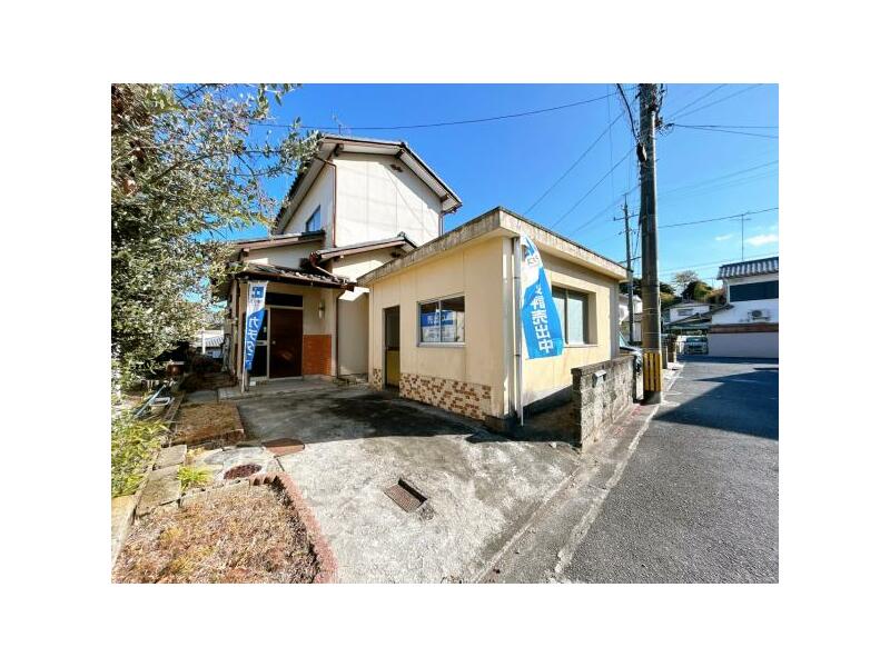 Iwakuni City, Tsutsumi (Tsutsumi Station) 2-story building 4DK