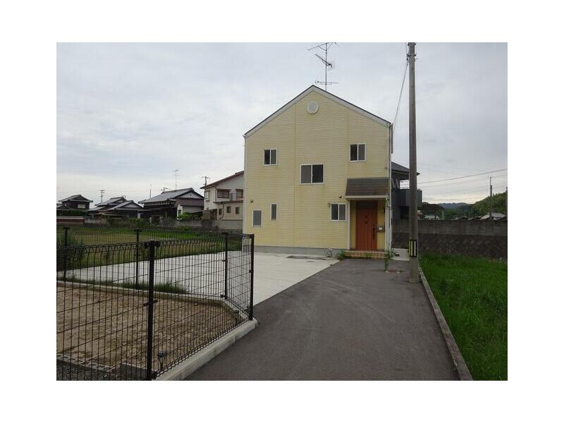 Imabari City, Onishi Town Beppu (Onishi Station) 2-story building 4DK