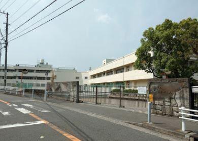 アットホーム 横浜市神奈川区 三ツ沢上町 三ッ沢上町駅 地上2階地下2階建 ６ｌｄｋ 横浜市神奈川区 の中古一戸建て 提供元 センチュリー21富士リアルティ株式会社 一軒家 家の購入