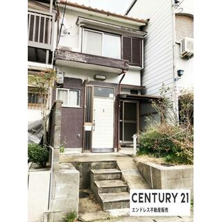 Kyoto city, Yamashina ward, Koyama Nakanokawa-cho (Shinomiya station), 2-story building, 3K
Price: 5 million yen