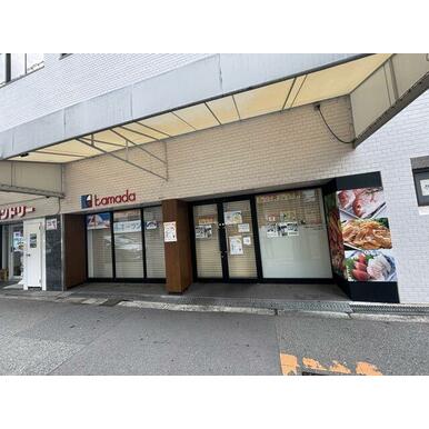 スーパーかまだ西淡路店 距離：360m