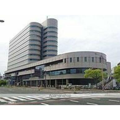 南区図書館 距離：447m