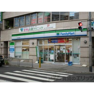 ファミリーマート　茨木永代町店 距離：70m