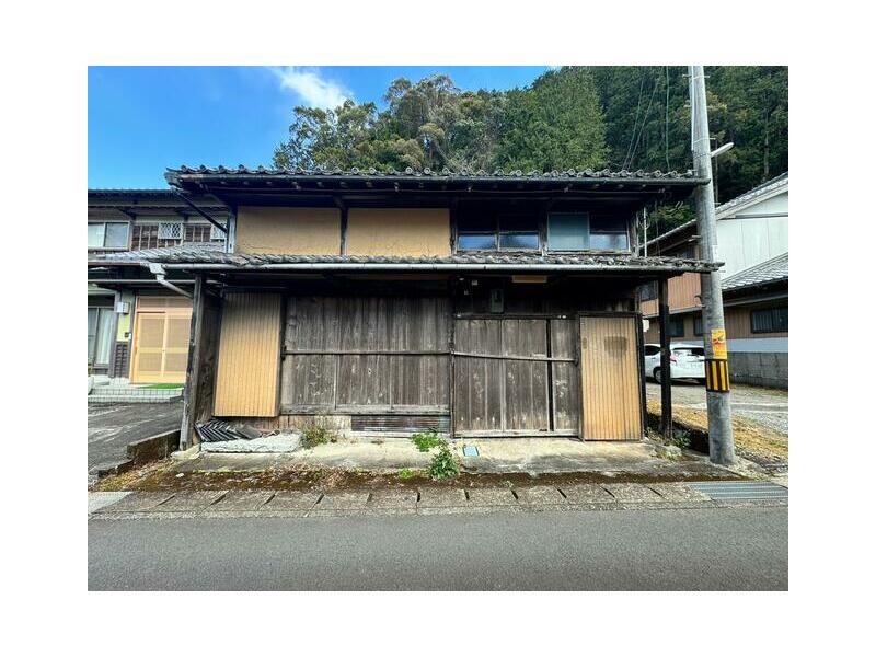 Kitamuro-gun Kihoku Town Ouga (Ouga Station) Single-story building 3DK