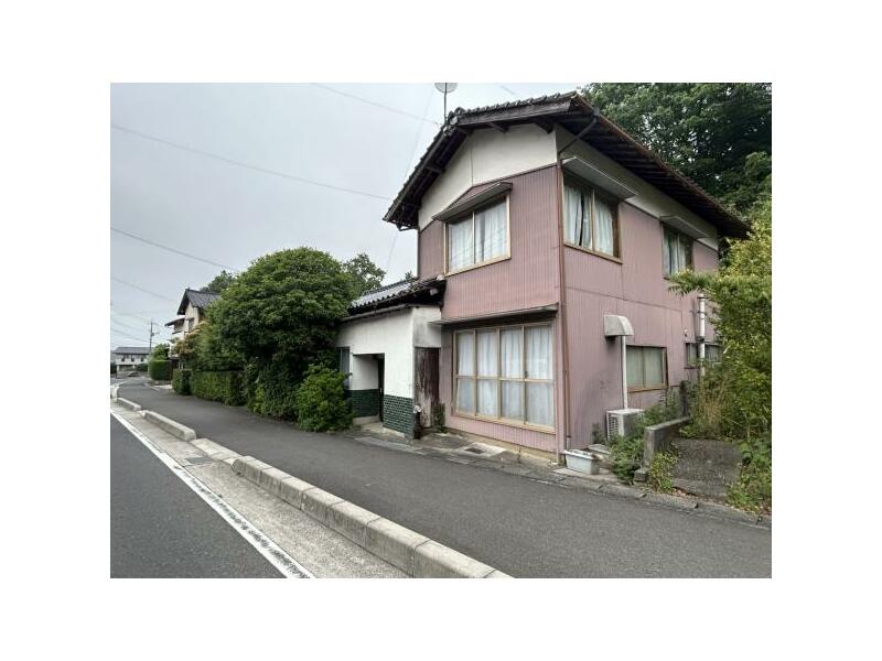 Izumo-shi, Izumo （Otsucho Stn. ） 2F 6SDK

3,000,000 yen